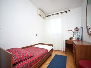 Holiday house Okrug Donji Features 26