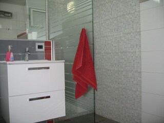 Holiday house Okrug Donji Features 23