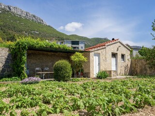 Apartment Kaštel Stari Außenaufnahme 12