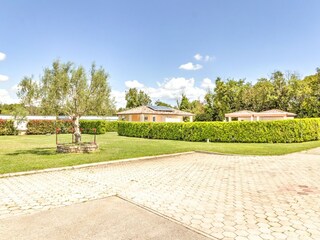 Wohnwagen Banjole Außenaufnahme 10