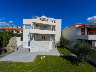 Villa Nin Buitenaudio-opname 4