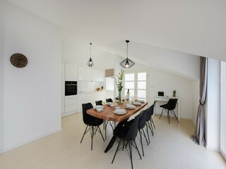 Villa Nin Características 14