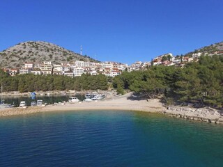 Holiday house Murvica Environment 30