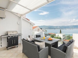 Apartment Arbanija Außenaufnahme 15