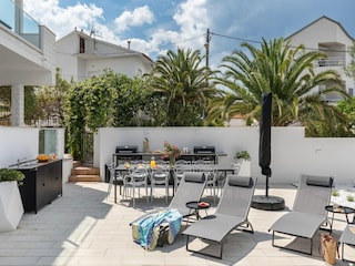 Appartement Arbanija Buitenaudio-opname 14