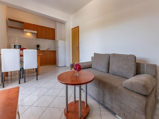 Apartment Banjole Features 16