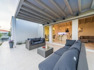 Villa Galovac Buitenaudio-opname 3