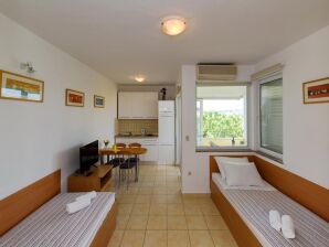 Appartement simpliste à Sukošan avec balcon - Sukosan - image1
