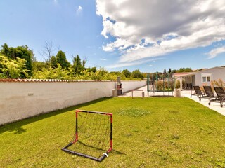 Maison de vacances Banjole Enregistrement extérieur 7