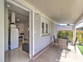 Maison de vacances Banjole Enregistrement extérieur 3