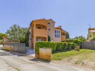 Ferienhaus Peroj Außenaufnahme 14