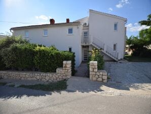 Apartment Geräumige Wohnung mit Terrasse - Pag (Stadt) - image1