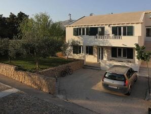 Apartment Moderne Ferienwohnung mit Terrasse in Mocici - Cilipi - image1