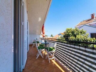 Appartement Petrcane Buitenaudio-opname 12