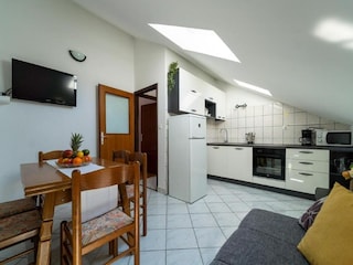 Apartment Petrcane Features 31