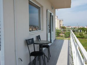 Modern sea view apartment near beach - Seget Donji - image1