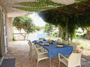 Maison de vacances de charme à Lumbarda avec terrasse - Lumbarda - image1