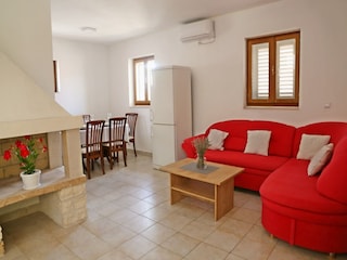 Casa per le vacanze Lumbarda Caratteristiche 9