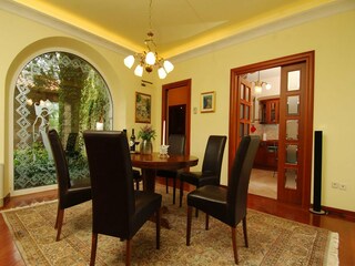 Villa Cilipi Caratteristiche 24