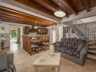 Villa Vinjerac Features 23