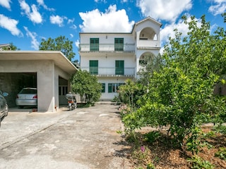 Apartment Brodarica Außenaufnahme 4