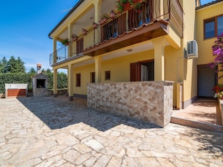 Apartment Mali Maj Außenaufnahme 11