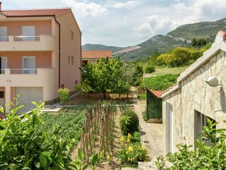 Appartement Kaštel Stari Buitenaudio-opname 1