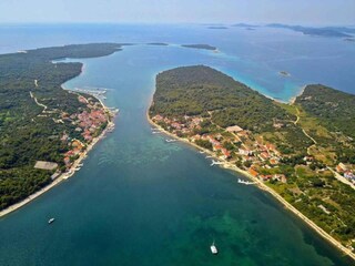 Apartment Veli Rat Environment 26