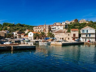 Casa de vacaciones Iž Entorno 24