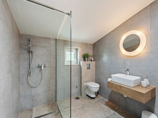 Villa Dicmo Caratteristiche 15