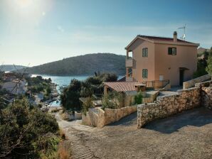 Holiday house Gemütliches Ferienhaus in Sevid am Strand - Kanica - image1