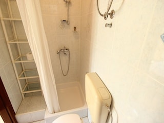 Apartment Starigrad Features 17