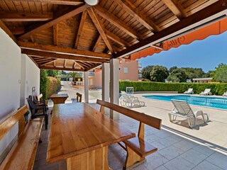 Wohnwagen Banjole Außenaufnahme 14