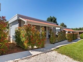 Wohnwagen Banjole Außenaufnahme 13