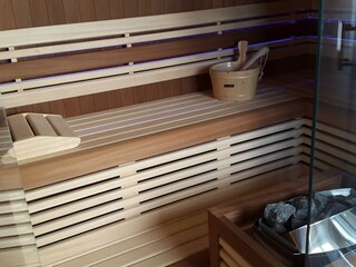 Holiday house Dicmo  37