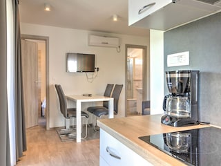 Trailer Banjole Features 34