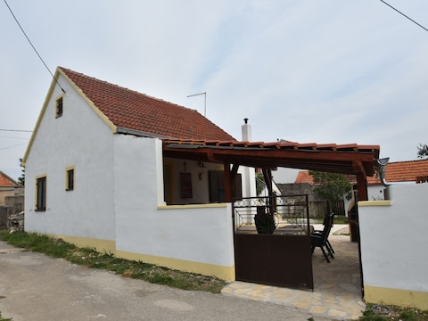 Holiday house Ferienhaus in Dalmatien nahe Krka NP