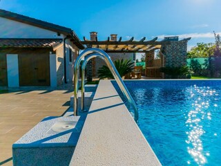 Vakantiehuis Valbandon Buitenaudio-opname 8