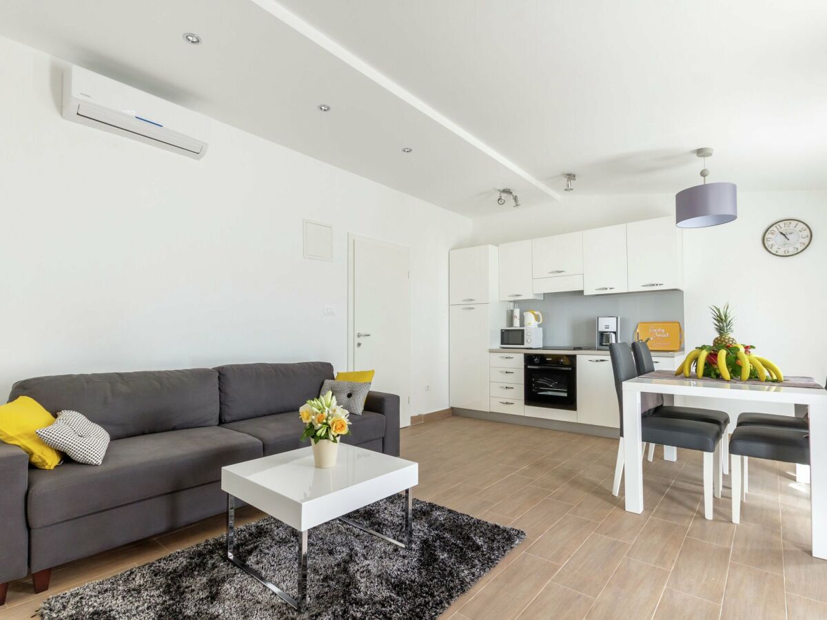 Apartamento Kaštel Stari Características 1