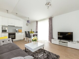 Apartment Kaštel Stari Ausstattung 19