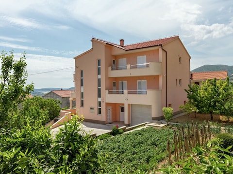 Appartement Séjour moderne à Kaštel Stari