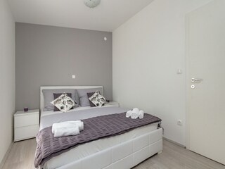 Apartment Kaštel Stari Ausstattung 22