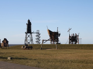 Spielplatz vorm Deich