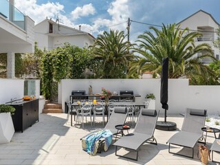 Appartement Arbanija Buitenaudio-opname 11