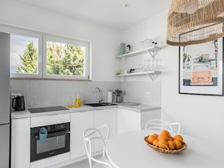 Apartment Arbanija Features 19