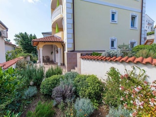 Apartment Dramalj Außenaufnahme 2