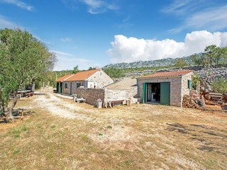 Ferienhaus Seline Außenaufnahme 5