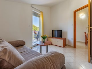 Apartment Banjole Features 13