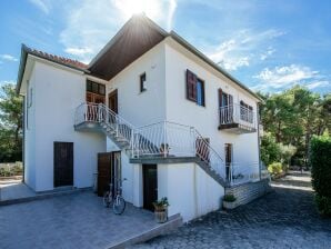 Appartement in Pakoštane met en balkon - Pakostane - image1