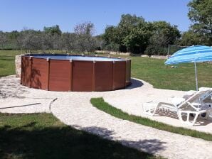 Ferienhaus Reizendes Landhaus, 30 km vom Meer entfernt, mit Pool - Šišan - image1